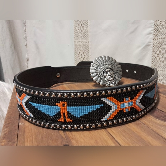 Beaded Leather Belt With Buckle 33" - Picture 3 of 6